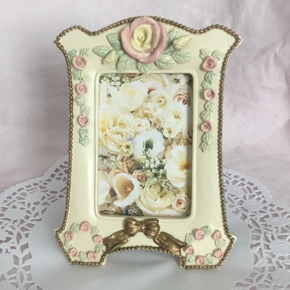 ✨Vintage Shabby Chic Pastel Rose Gold Bow Trim Picture Frame